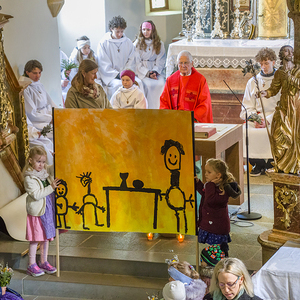 Palmweihe wird zu einem lebendigen Gottesdienst.